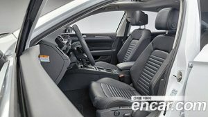 Volkswagen Passat 2.0 TDI 4 Prestige 2022 года из Южной Кореи