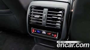 Volkswagen Passat 2.0 TDI 4 Prestige 2022 года из Южной Кореи