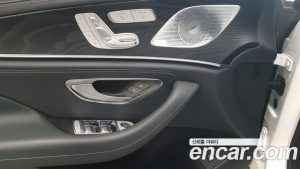 Mercedes-Benz CLS-Class CLS300d 4MATIC 2023 года из Южной Кореи