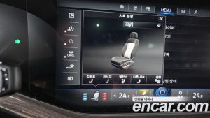 Volkswagen Touareg 3.0 TDI Premium 2023 года из Южной Кореи