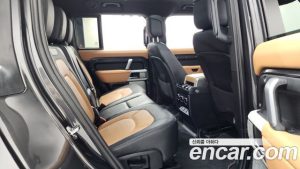 Land Rover Defender 130 P400 X- HSE 2024 года из Южной Кореи
