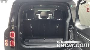 Land Rover Defender 130 P400 X- HSE 2024 года из Южной Кореи
