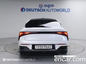 Kia K5 2.0 2024 года из Южной Кореи