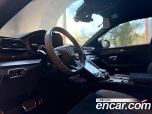 Lamborghini Urus 4.0 V8 Performante 2023 года из Южной Кореи