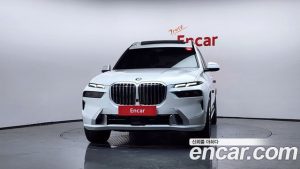 BMW X7 xDrive 40i Design Pure Excellence 7-Seater 2024 года из Южной Кореи