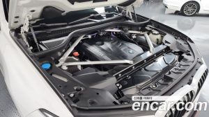 BMW X7 xDrive 40i Design Pure Excellence 7-Seater 2024 года из Южной Кореи