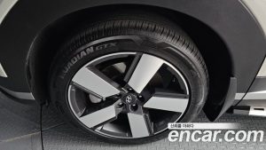 Hyundai Santafe Бензин 2.5T 2WD 2024 года из Южной Кореи