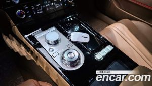 Genesis G80 Бензин 2.5 Turbo AWD 2025 года из Южной Кореи