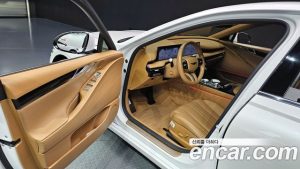 Genesis G80 Бензин 2.5 Turbo AWD 2025 года из Южной Кореи