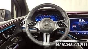 Mercedes-Benz EQE EQE500 4MATIC 2023 года из Южной Кореи