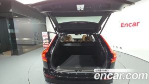Volvo XC60 B5 Inscription 2022 года из Южной Кореи