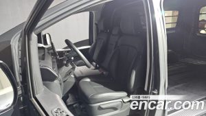 Hyundai Staria L3.5 Wagon 3Door 2025 года из Южной Кореи
