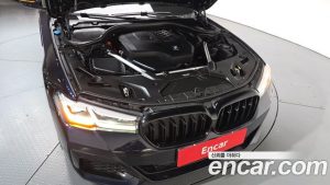 BMW 5-Series 520i M Sport 2023 года из Южной Кореи