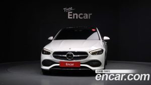 Mercedes-Benz C-Class C300 4MATIC Avantgarde 2024 года из Южной Кореи