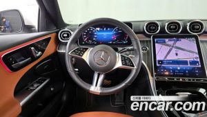 Mercedes-Benz C-Class C300 4MATIC Avantgarde 2024 года из Южной Кореи