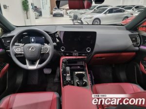 Lexus NX Premium 2025 года из Южной Кореи