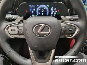 Lexus NX Premium 2025 года из Южной Кореи