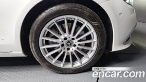 Mercedes-Benz E-Class E250 Exclusive 2023 года из Южной Кореи