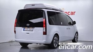 Hyundai Staria L3.5 Tourer 11-Seater 2025 года из Южной Кореи