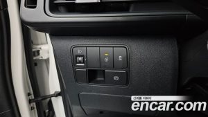 Hyundai Staria L3.5 Tourer 11-Seater 2025 года из Южной Кореи