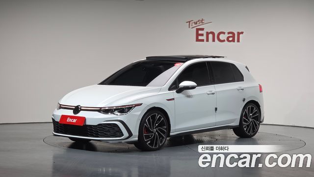 Volkswagen Golf 2.0 GTI 2024 года из Кореи