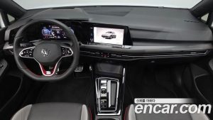 Volkswagen Golf 2.0 GTI 2024 года из Южной Кореи