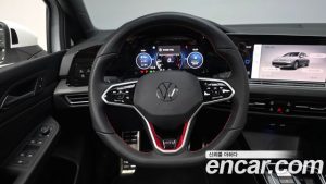 Volkswagen Golf 2.0 GTI 2024 года из Южной Кореи