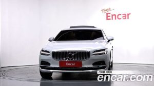 Volvo S90 B5 ULTIMATE Bright 2023 года из Южной Кореи