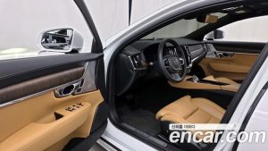 Volvo S90 B5 ULTIMATE Bright 2023 года из Южной Кореи