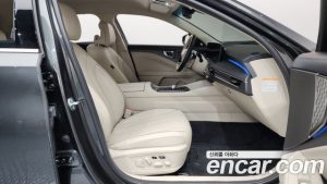 Kia K8 Signature 2025 года из Южной Кореи