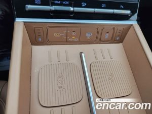 Hyundai Santafe HEV 1.6 2WD 2024 года из Южной Кореи