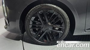 Kia K8 Signature Black 2025 года из Южной Кореи