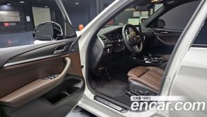 BMW X3 xDrive 20i M Sport PRO 2024 года из Южной Кореи
