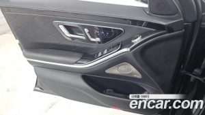 Mercedes-Benz S-Class S450 d 4MATIC AMG Line 2024 года из Южной Кореи