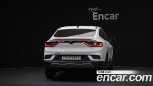 Renault-KoreaSamsung XM3 1.6 GTe RE 2023 года из Южной Кореи