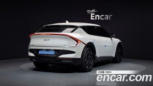 Kia EV6 Long Range 2WD 2025 года из Южной Кореи