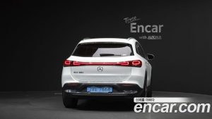 Mercedes-Benz EQA EQA250 2023 года из Южной Кореи