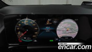 Mercedes-Benz EQA EQA250 2023 года из Южной Кореи