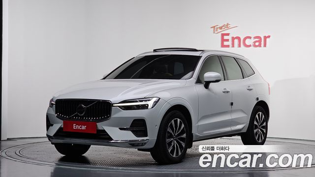 Volvo XC60 B5 ULTIMATE Bright 2024 года из Кореи