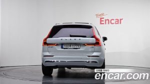 Volvo XC60 B5 ULTIMATE Bright 2024 года из Южной Кореи