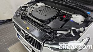 Volvo XC60 B5 ULTIMATE Bright 2024 года из Южной Кореи