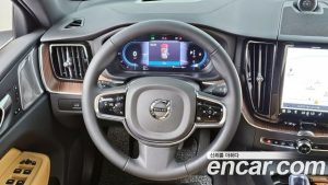 Volvo XC60 B5 ULTIMATE Bright 2024 года из Южной Кореи