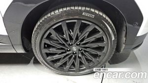 Hyundai Santafe Бензин 2.5T 2WD 2024 года из Южной Кореи