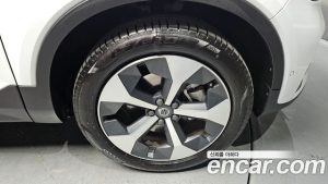 Volvo XC40 B4 ULTIMATE Bright 2024 года из Южной Кореи