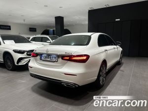 Mercedes-Benz E-Class E350 4MATIC Exclusive 2023 года из Южной Кореи
