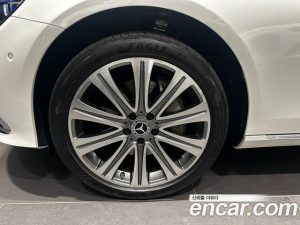 Mercedes-Benz E-Class E350 4MATIC Exclusive 2023 года из Южной Кореи