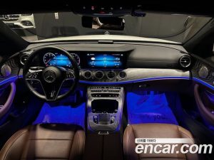 Mercedes-Benz E-Class E350 4MATIC Exclusive 2023 года из Южной Кореи
