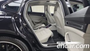Porsche Panamera 2.9 AWD 2023 года из Южной Кореи