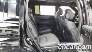 Hyundai Santafe HEV 1.6 2WD 2025 года из Южной Кореи