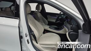 Mercedes-Benz E-Class E53 AMG 4MATIC+ 2023 года из Южной Кореи